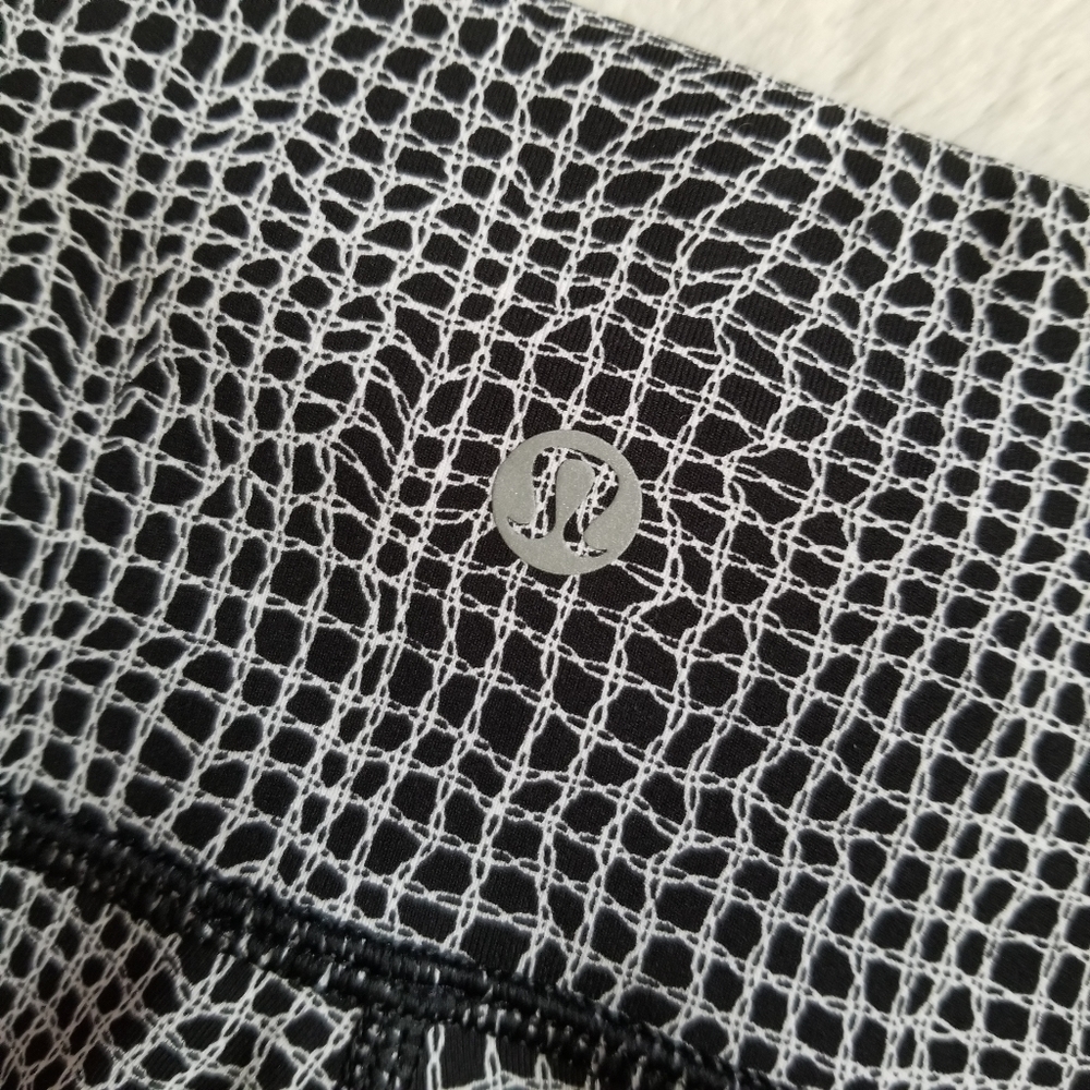 LULULEMON Wunder Under Pant III Fall Net White Black Size 4 - Picture 11 of 16